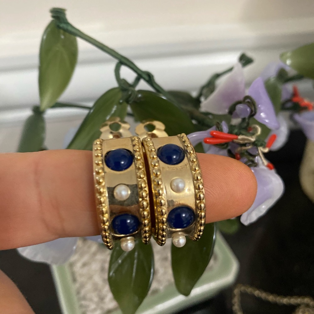 Vintage Gold Tone Cabochon Clip On Hoop Earrings